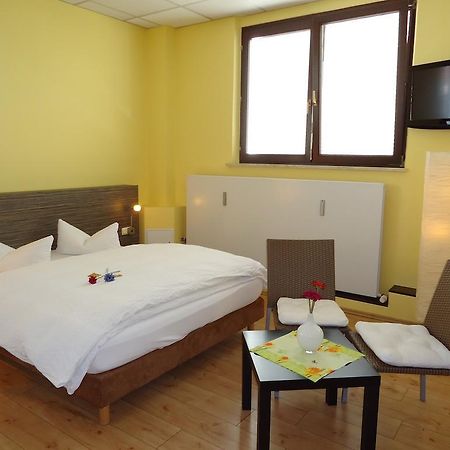 Stadthotel Регенсбург Стая снимка