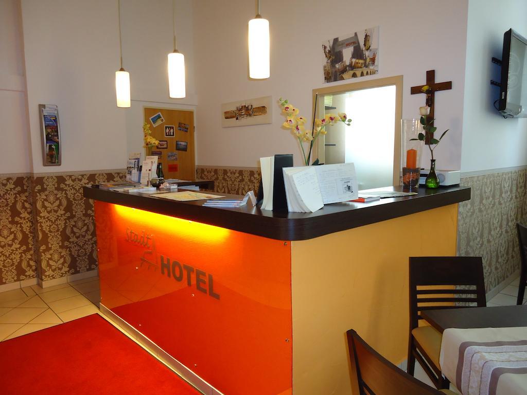 Stadthotel Регенсбург Екстериор снимка